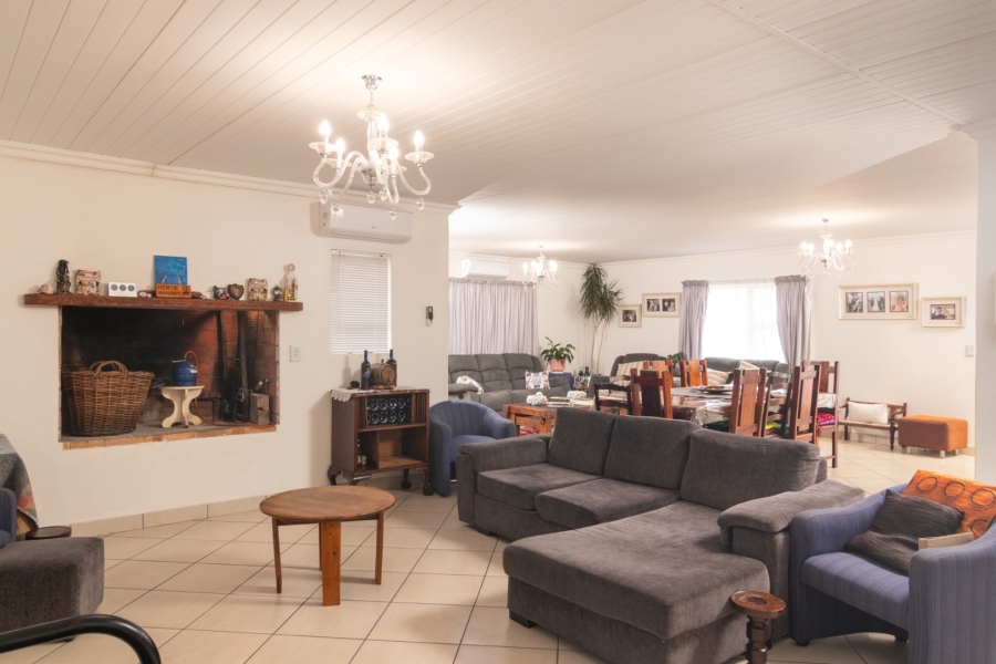 3 Bedroom Property for Sale in Laaiplek Western Cape